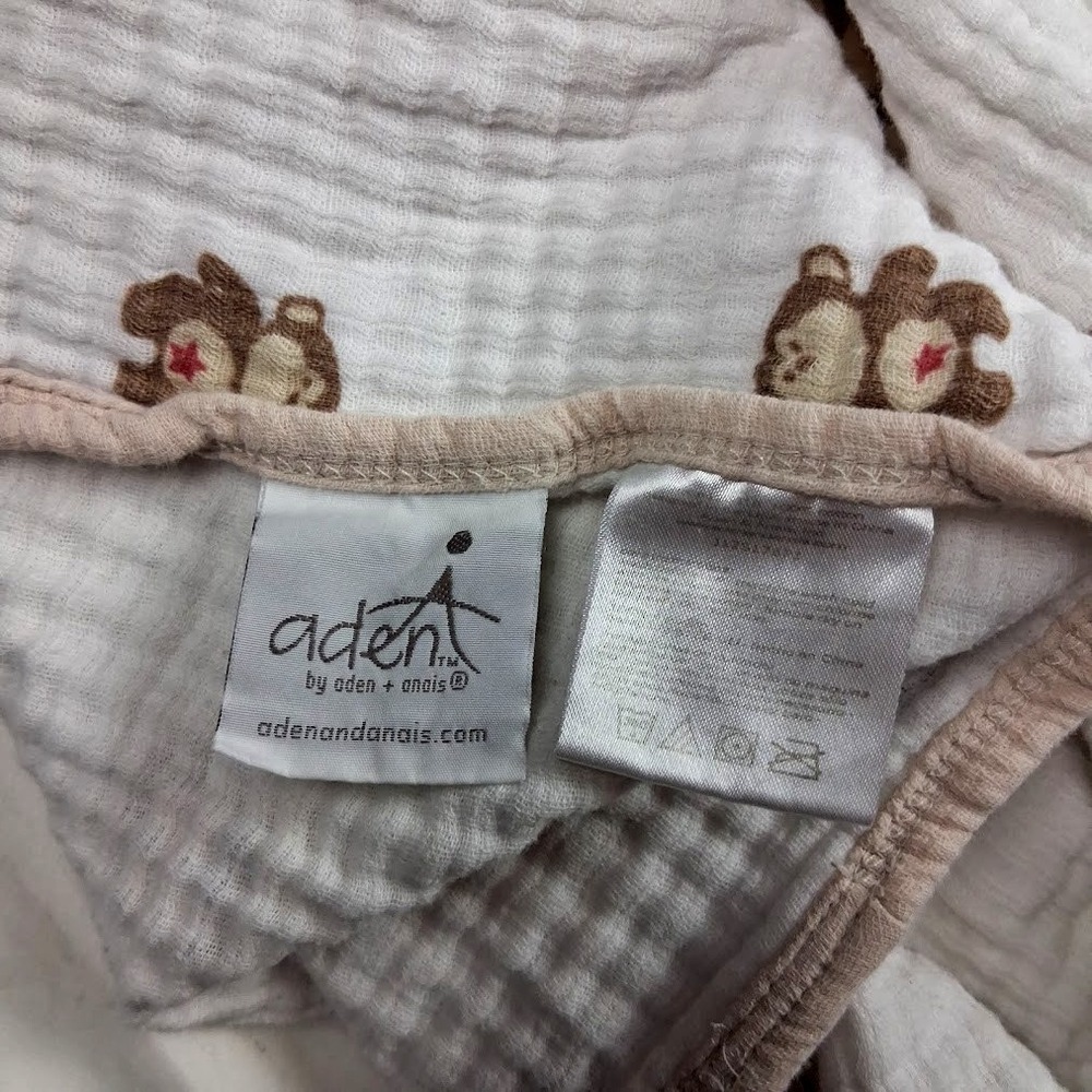 Aden Anais Beige Thick Monkey Red Star Baby Blanket Tan Muslin 40x40 + Lovey - Picture 2 of 4